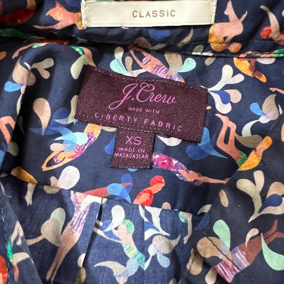 J. Crew Liberty Fabric XS Classic Shirt - Pattern - Picture 3 of 4